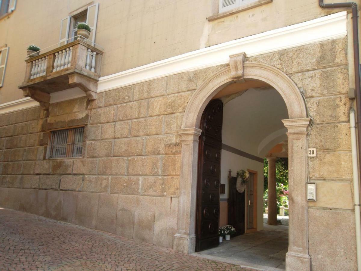 Vesna Loft In Luino Apartment Екстериор снимка